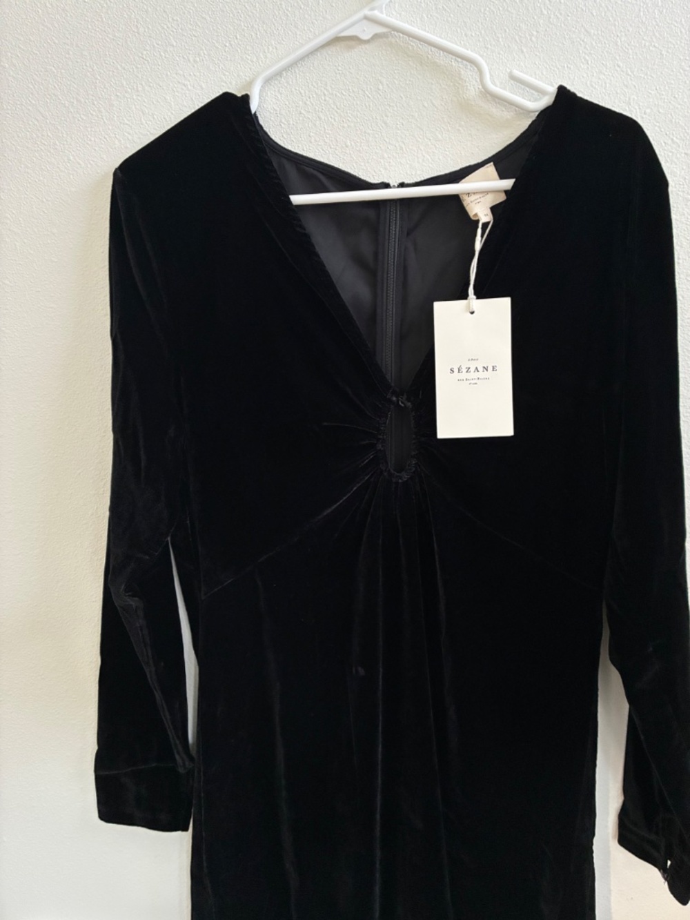 Gorgeous black Sezane dress - Picture 2 of 2